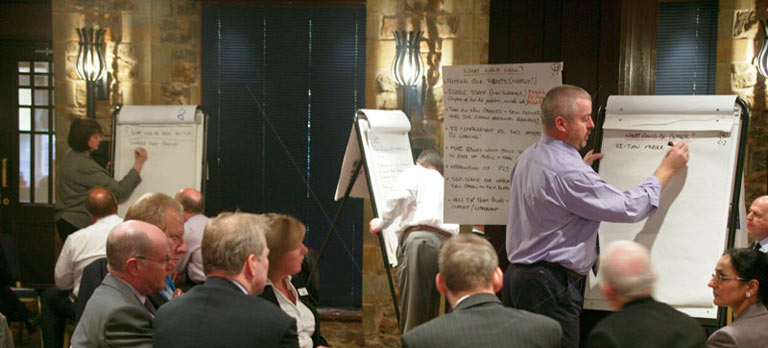 conference_brainstorming_presentation_flipchart.png